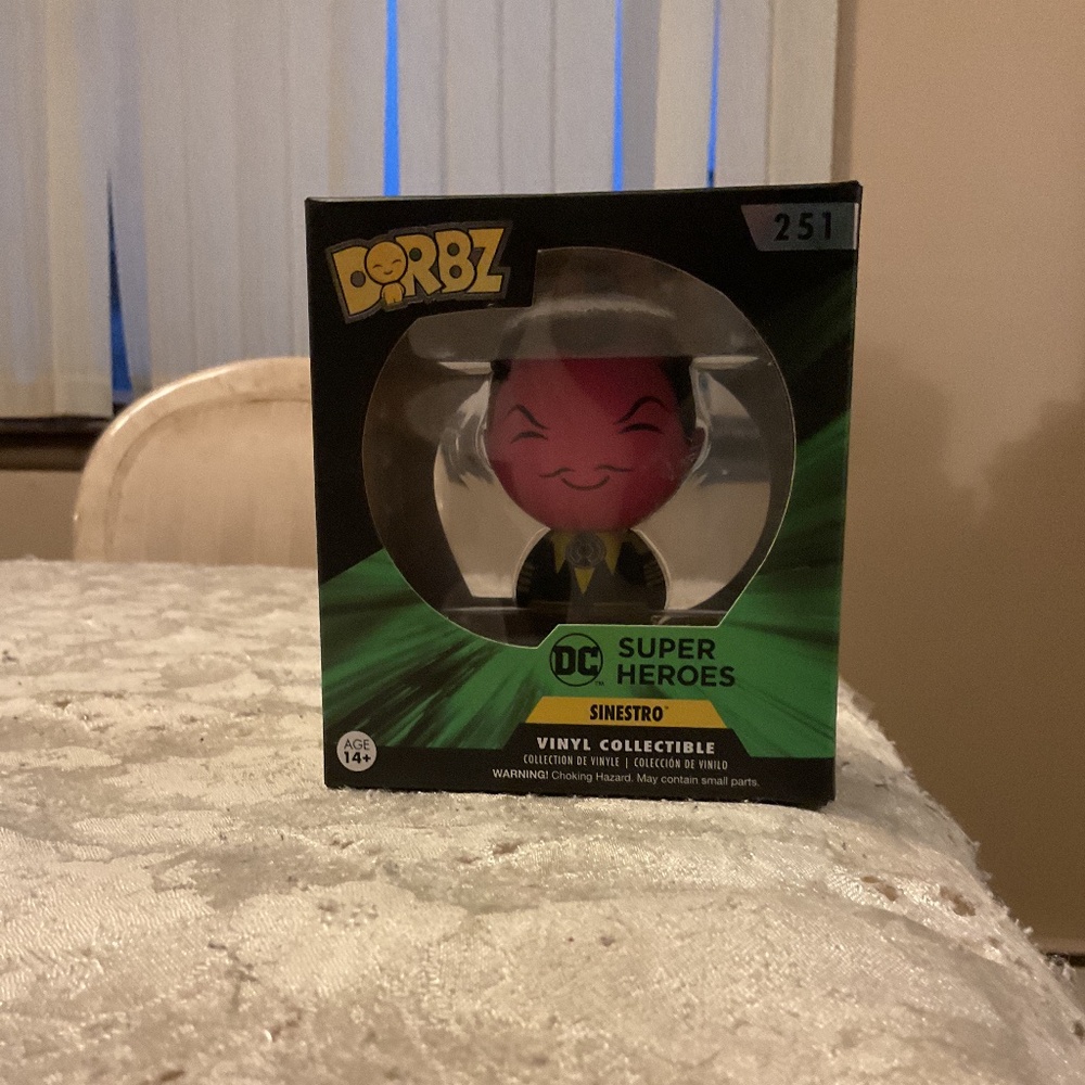 Funko Dorbz  DC Super Heroes Sinestro #251 Vinyl Collectible.